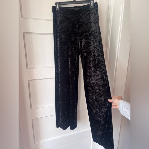 New! ($98 retail) Karen Kane Luxe Black Velvet Trousers size small NWT - Picture 1 of 3
